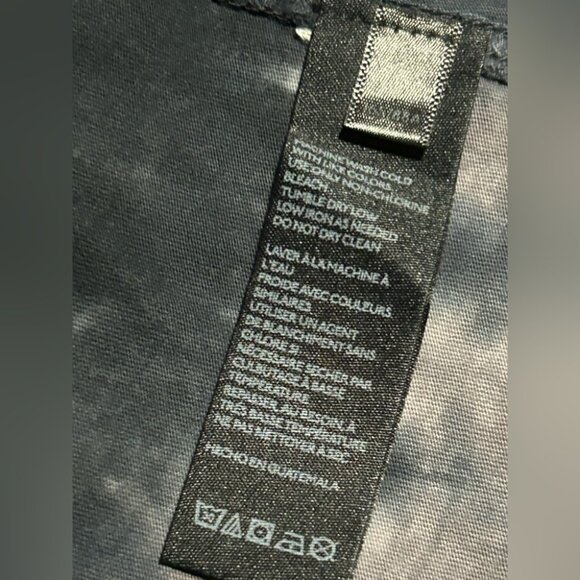 We The Free Grey Blue White Be Free Tie Dye Long Sleeve Mock Neck Top Size S EUC - Picture 5 of 7